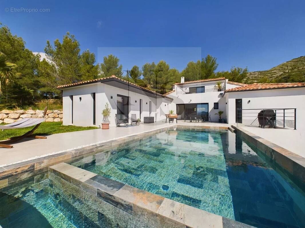 Maison à AIX-EN-PROVENCE