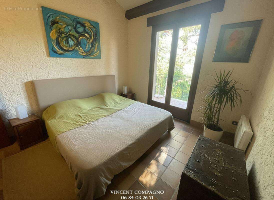 Maison à ESPARRON-DE-VERDON