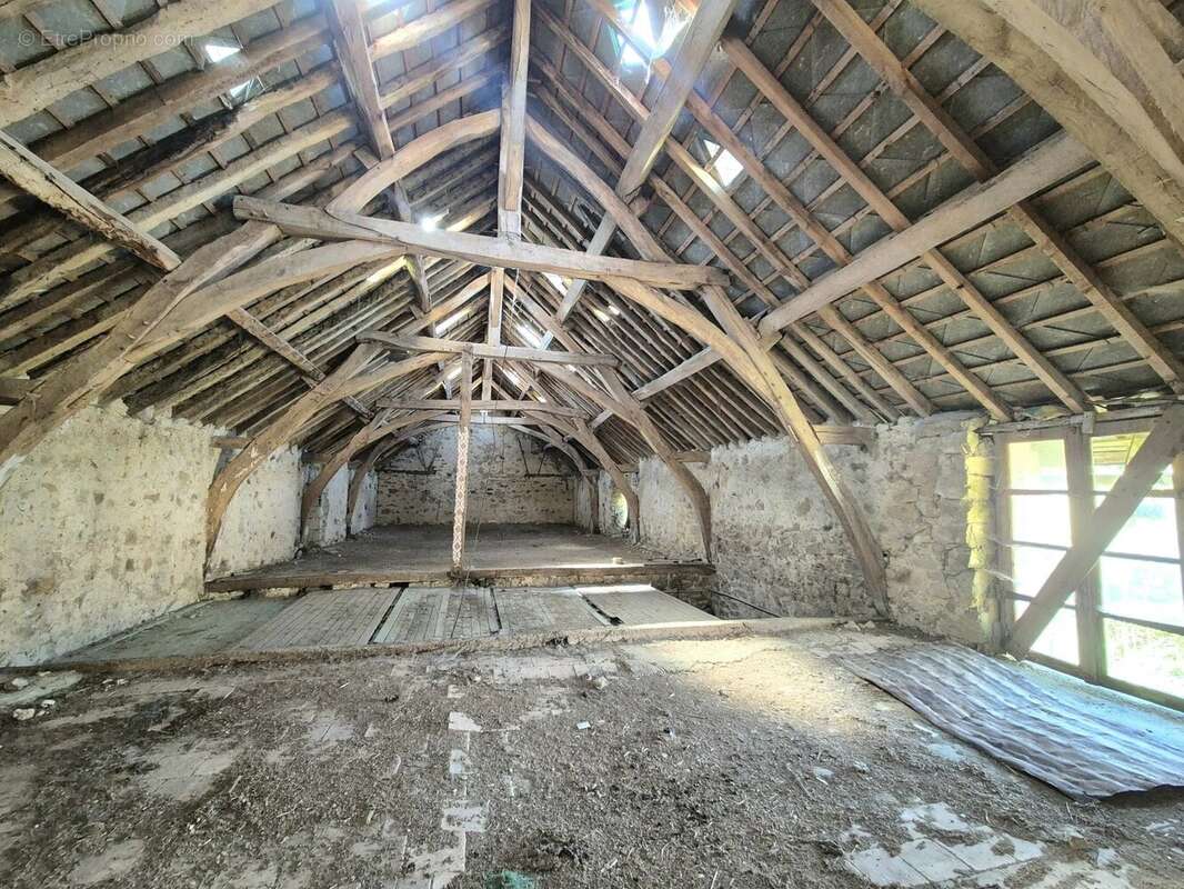 Maison à RUILLE-LE-GRAVELAIS