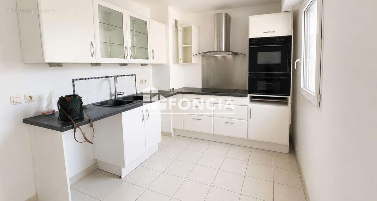 Antibes-juan les pins , proximite gare et pinede - photo 3