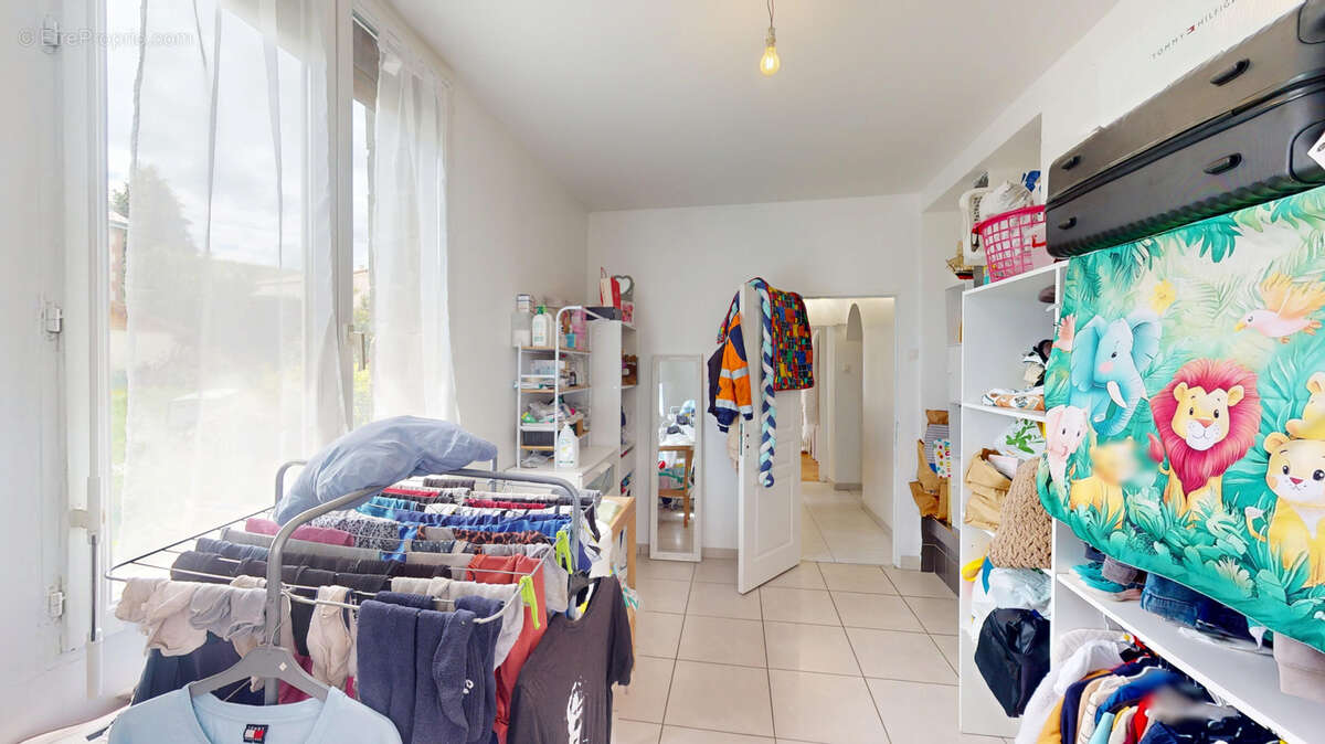 Appartement à FRAISSES