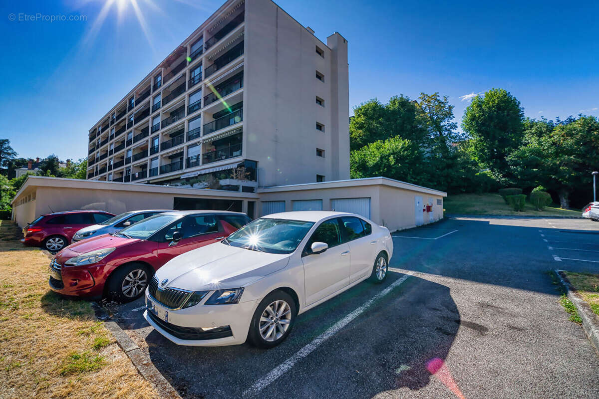 Appartement 82m² avec vue panoramique sur les montagnes ? Garage inclus - photo 14