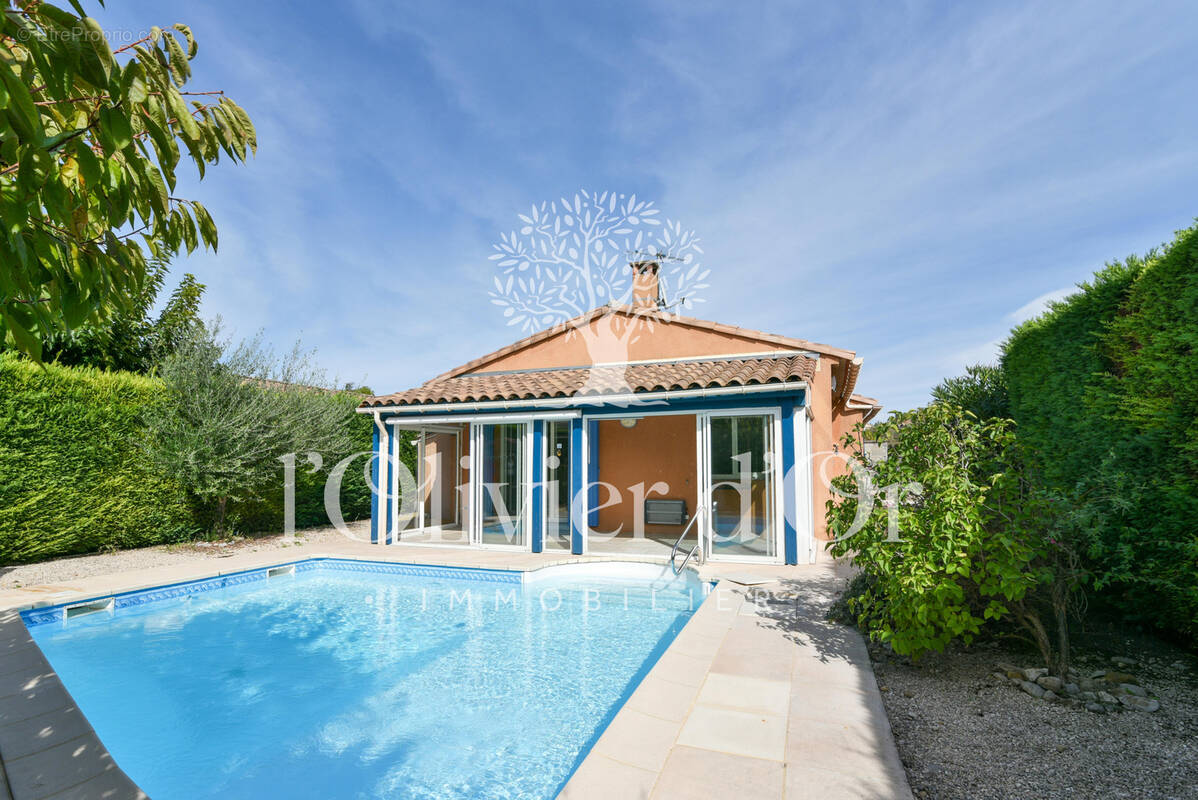 Maison à VAISON-LA-ROMAINE