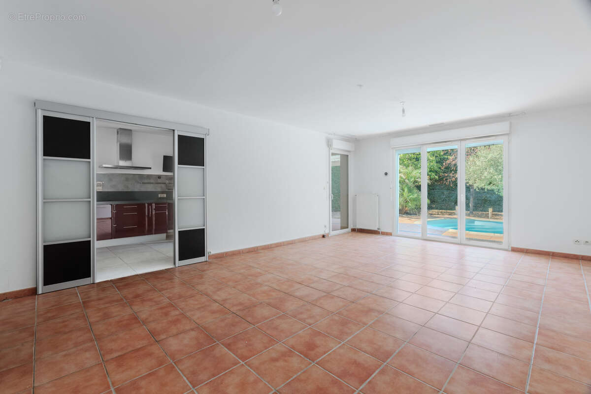 Maison t5 de 123m2 - photo 5