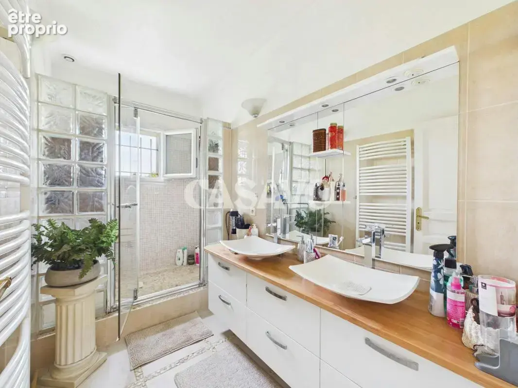 Vente Maison 8 pièces de 180m² - 95200 Sarcelles - photo 18