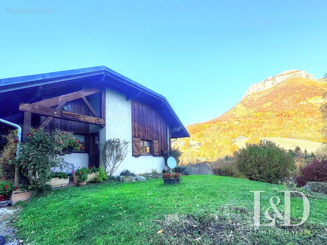 Maison à LES DESERTS