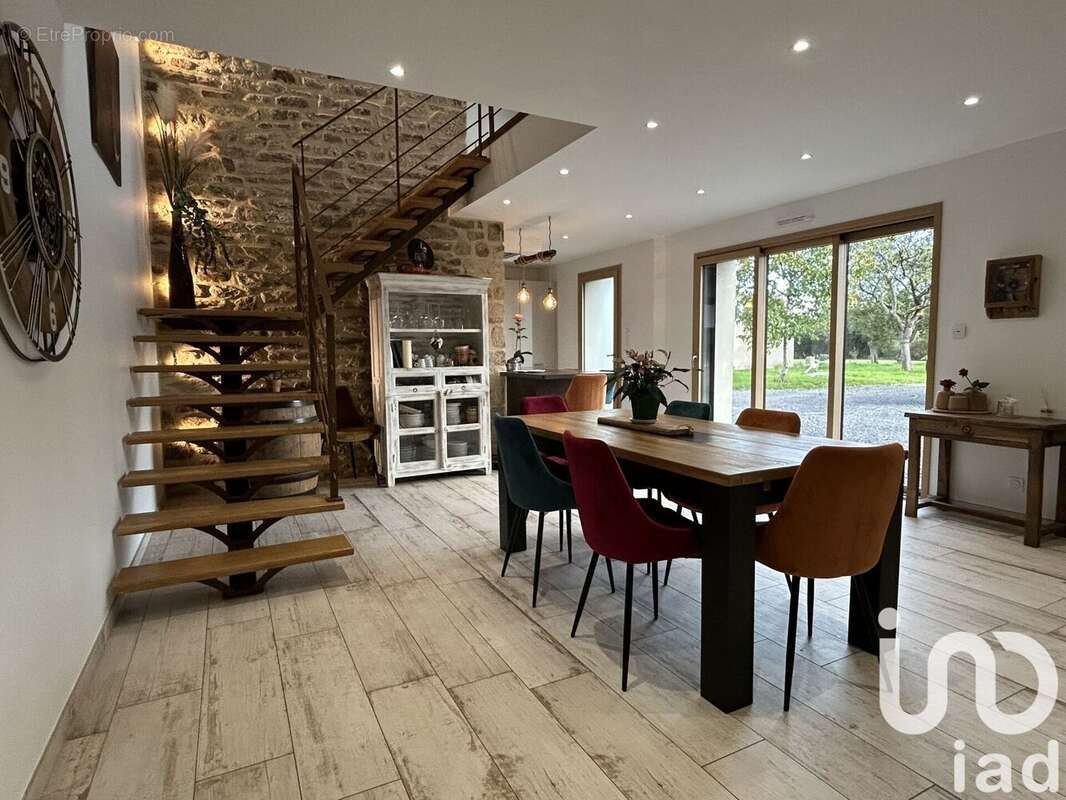 Photo 4 - Maison à SURZUR