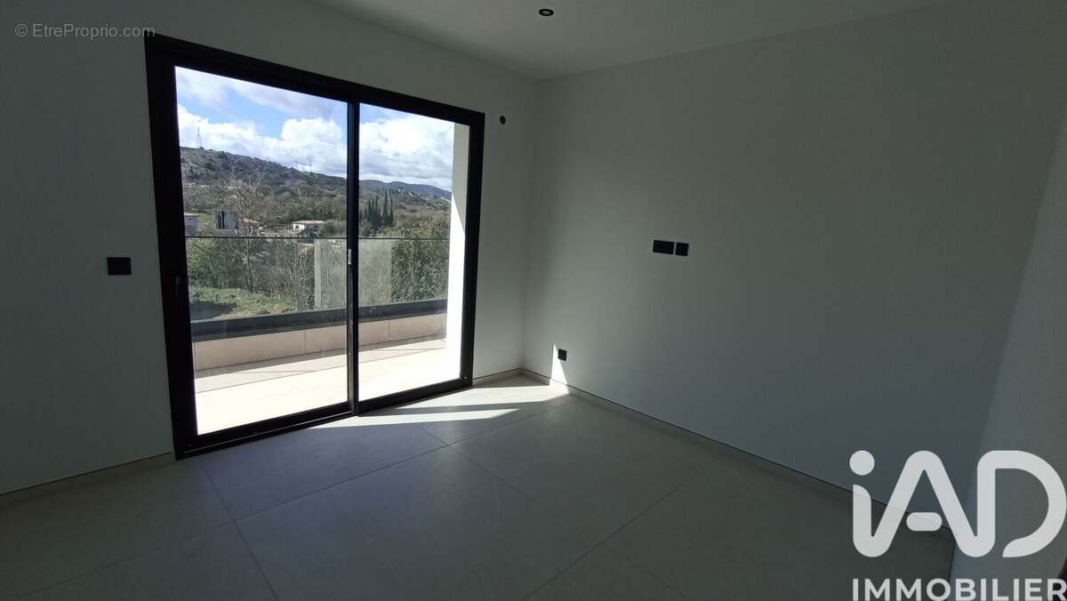 Photo 9 - Maison à MALATAVERNE