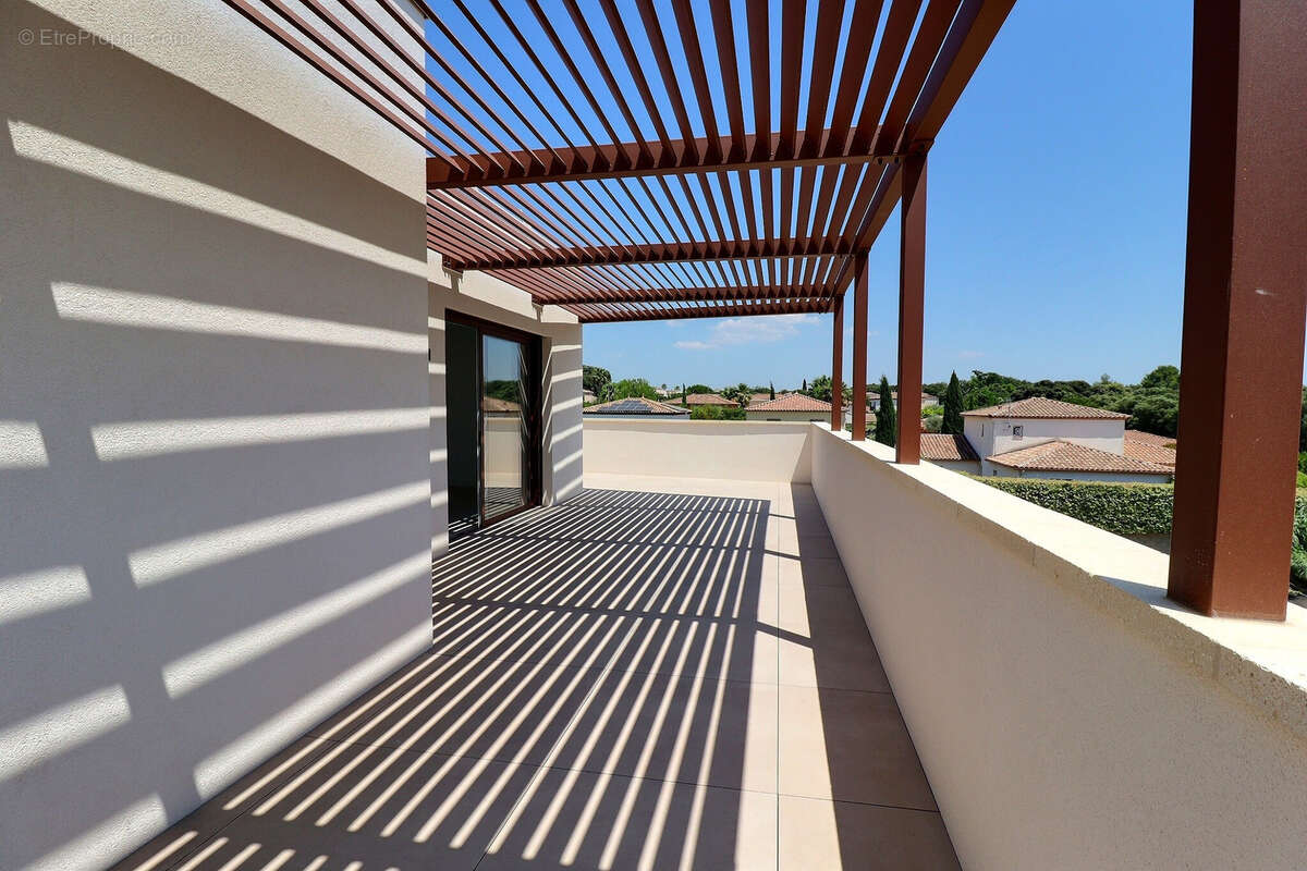 Appartement à CASTRIES