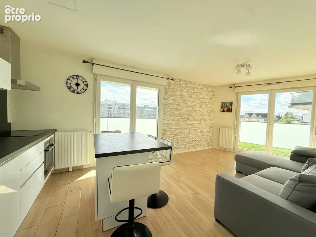 Appartement 2 pièces 42 m² à vendre à Romainville (93230) - photo 2