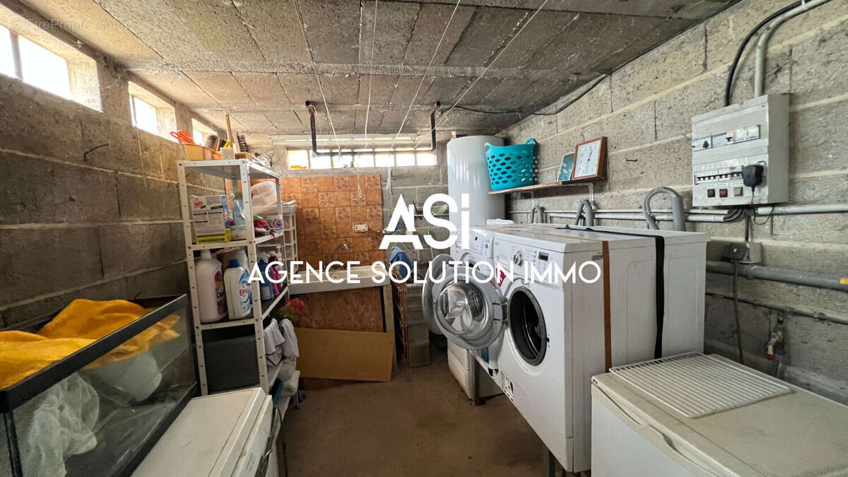 Maison à LOUPFOUGERES