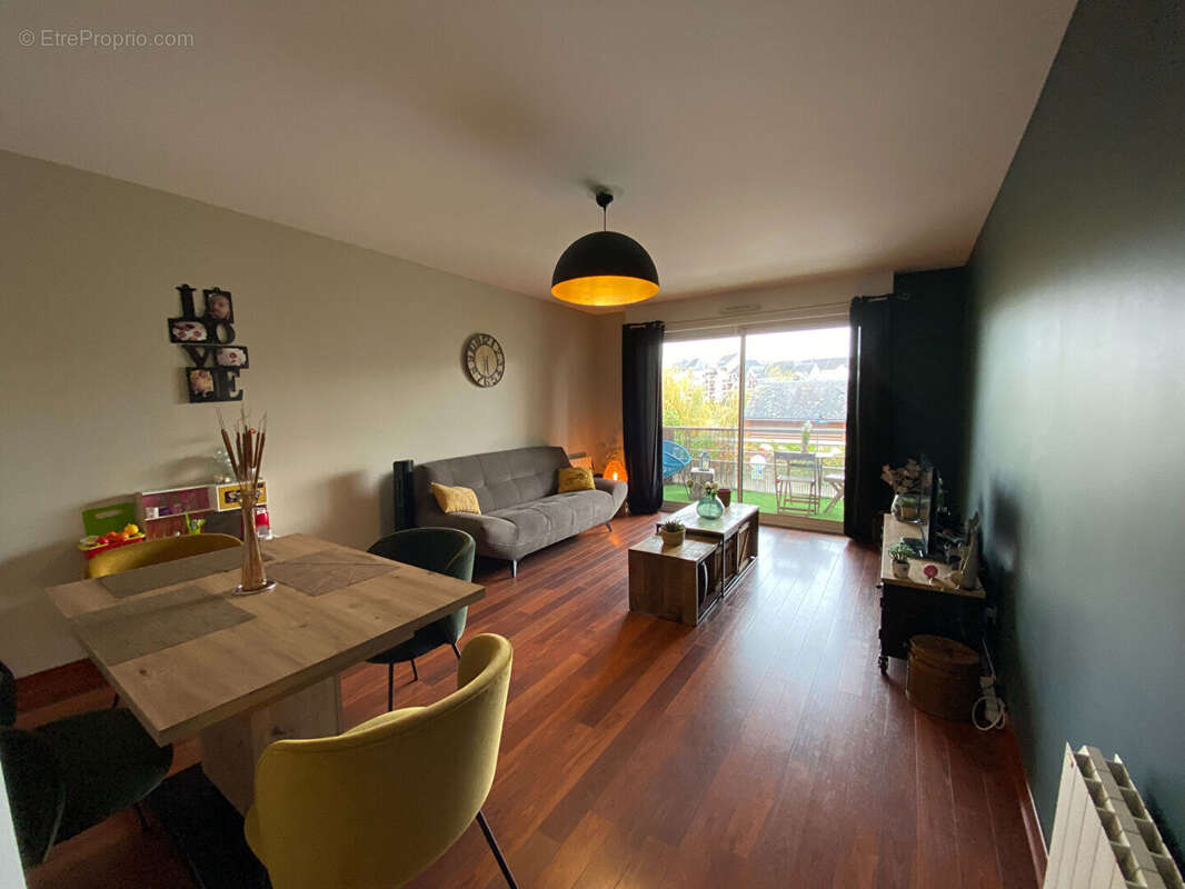 Appartement à LAVAL