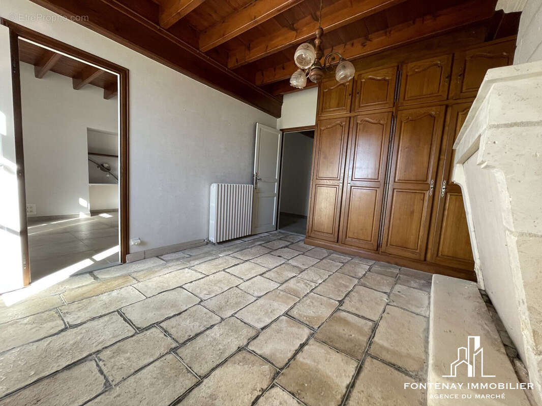 Maison à NIEUL-SUR-L'AUTISE