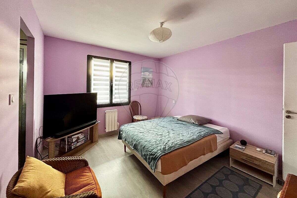 Maison à TALMONT-SUR-GIRONDE