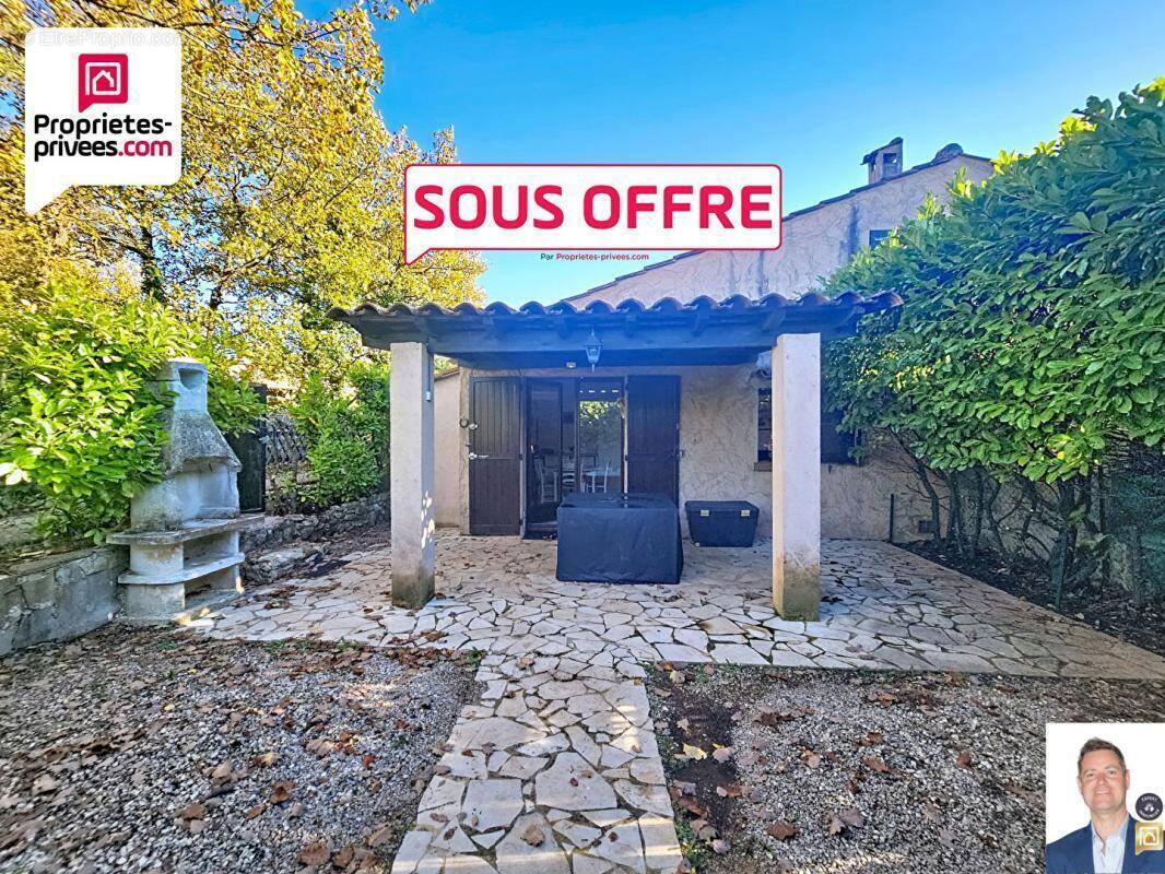 Maison à SAINT-CEZAIRE-SUR-SIAGNE