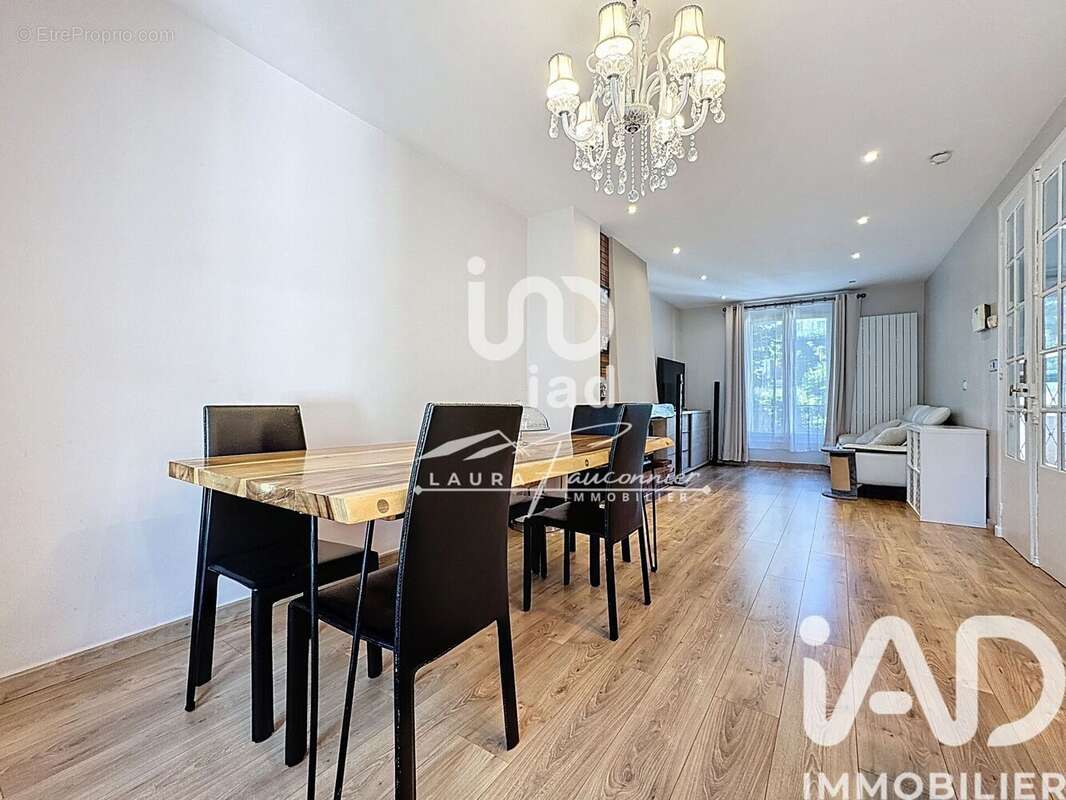 Photo 3 - Maison à LIVRY-GARGAN