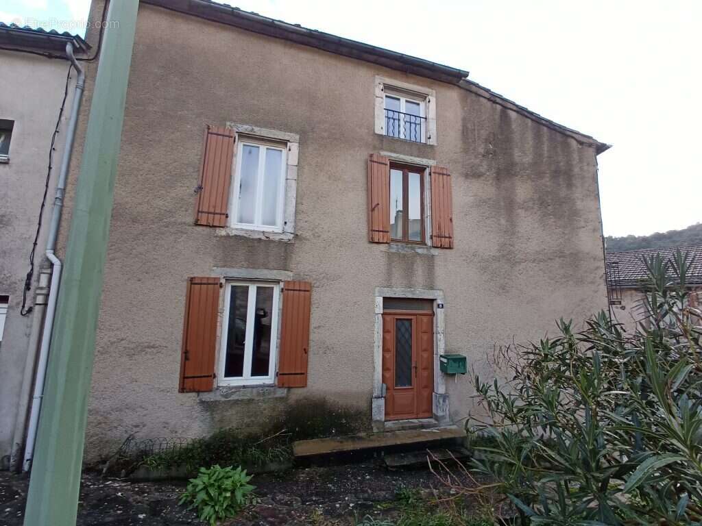 Maison à SAINT-PONS-DE-THOMIERES