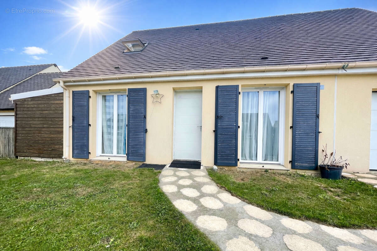 Maison à NEUILLY-EN-THELLE