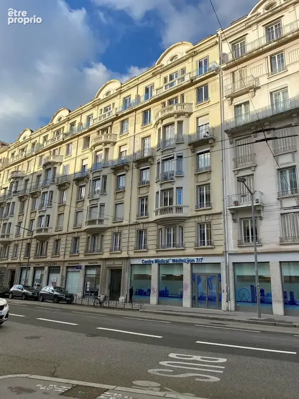 Appartement à LYON-6E