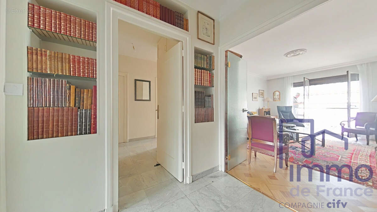 Appartement 83 m² à Saint-Etienne  - photo 7