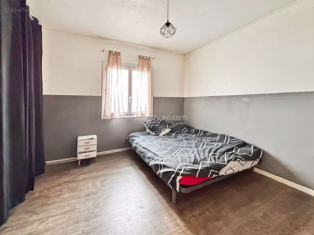 Appartement à SARROLA-CARCOPINO