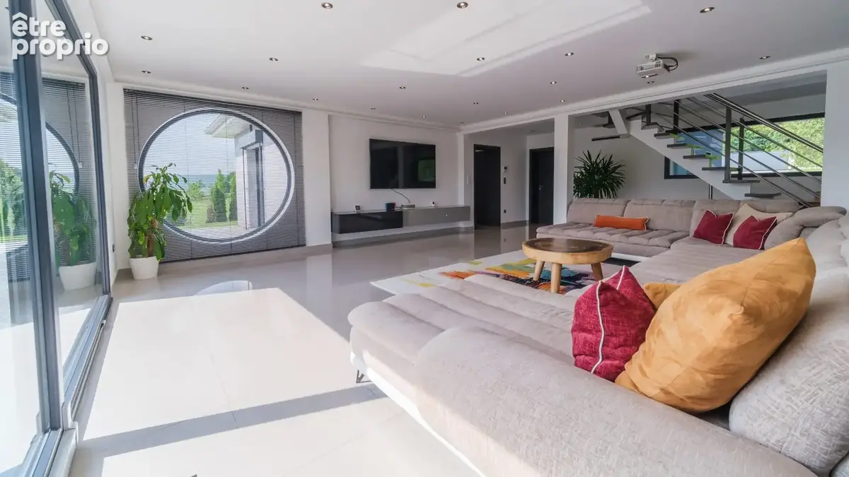 Maison 8 pièces 204 m² à vendre à Blussangeaux (25250) - photo 7