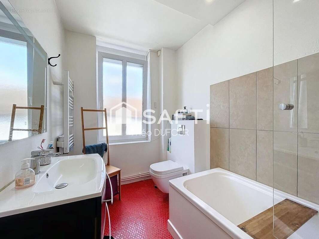 Photo 5 - Maison à LA SENTINELLE
