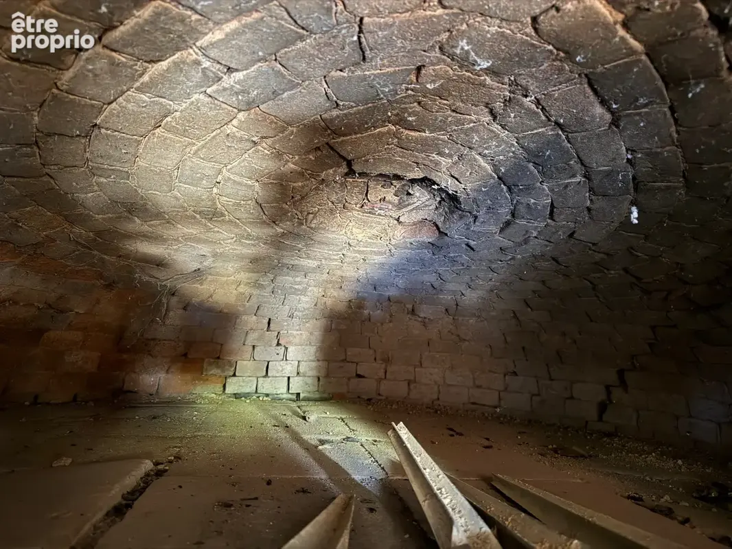Auv 1231 : Trois maisons, dépendances, ancien four à pain, 2147m2 - photo 103