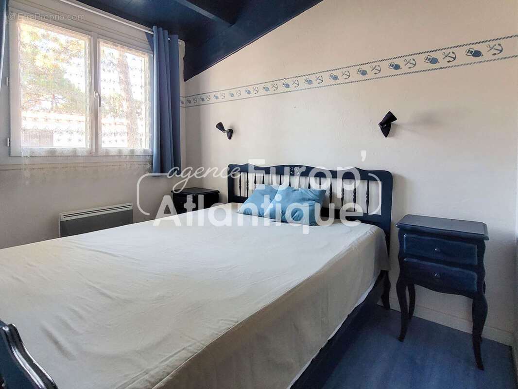 Maison à LES MATHES