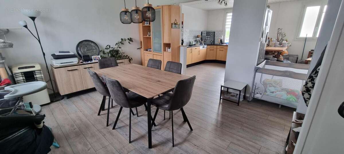 Maison 88 m² à Brennilis  - photo 4