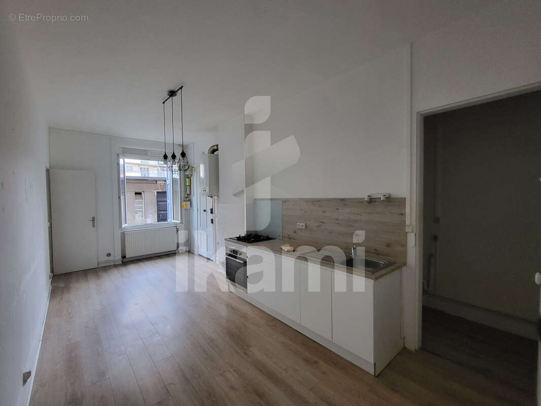 Appartement à SAINT-ETIENNE
