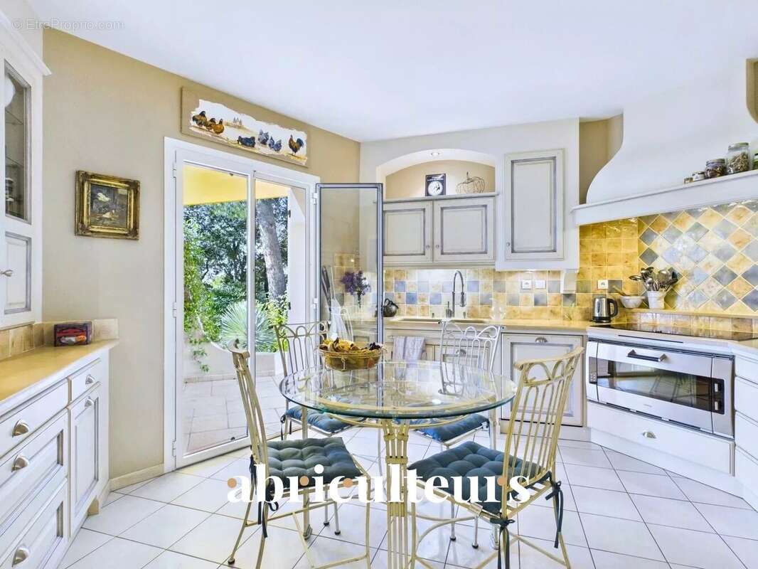 Maison à CHEVAL-BLANC