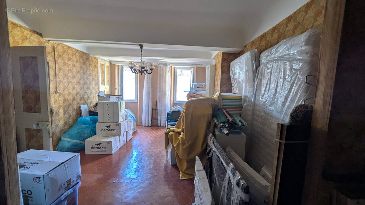 Maison à SIX-FOURS-LES-PLAGES