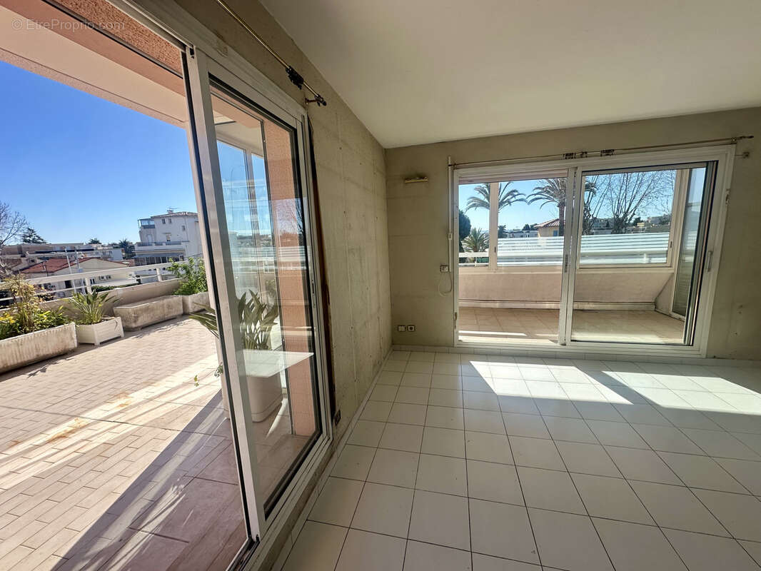 Appartement à CAGNES-SUR-MER