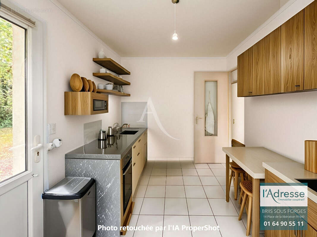 Maison à FONTENAY-LES-BRIIS