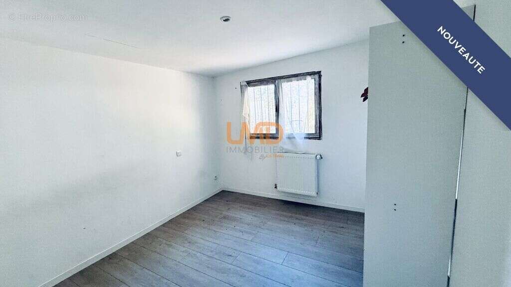 Maison à CAUMONT-SUR-DURANCE