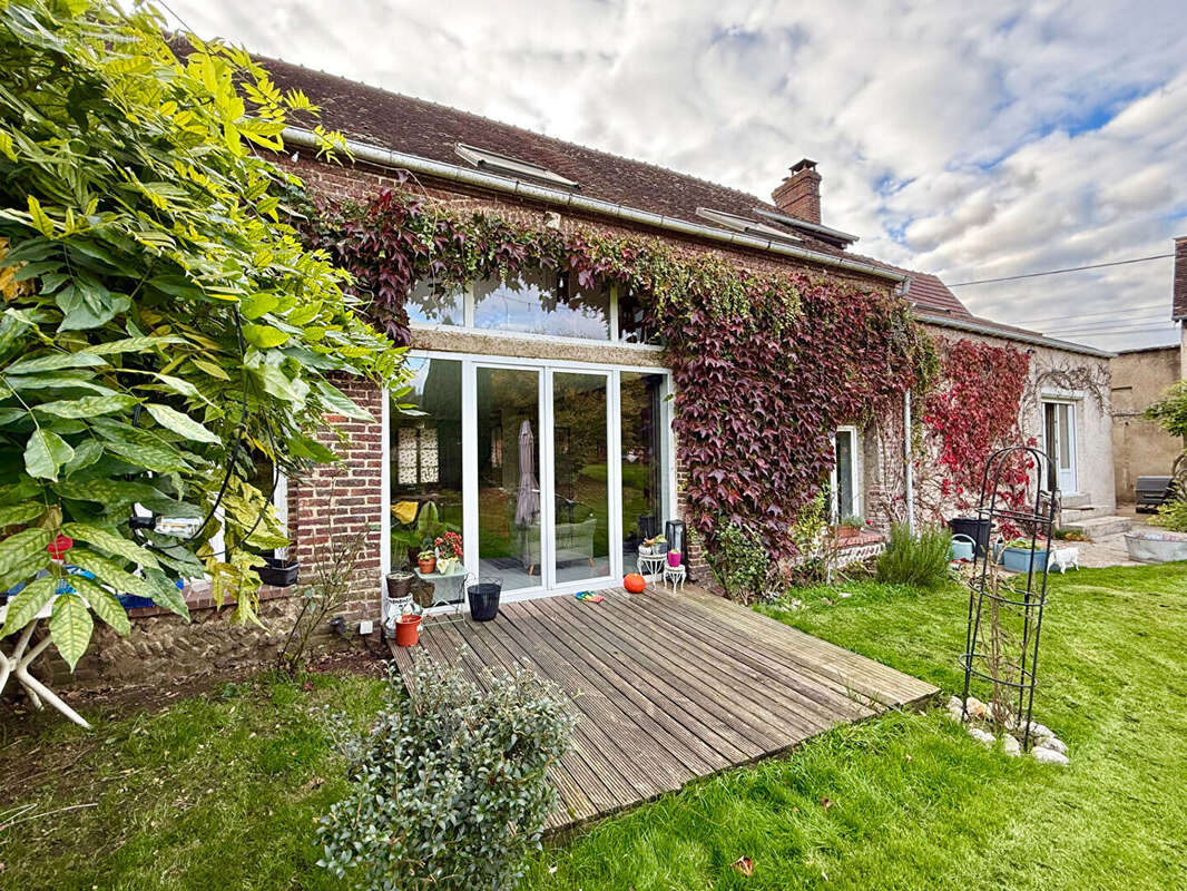 Maison à CHAUMONT-EN-VEXIN