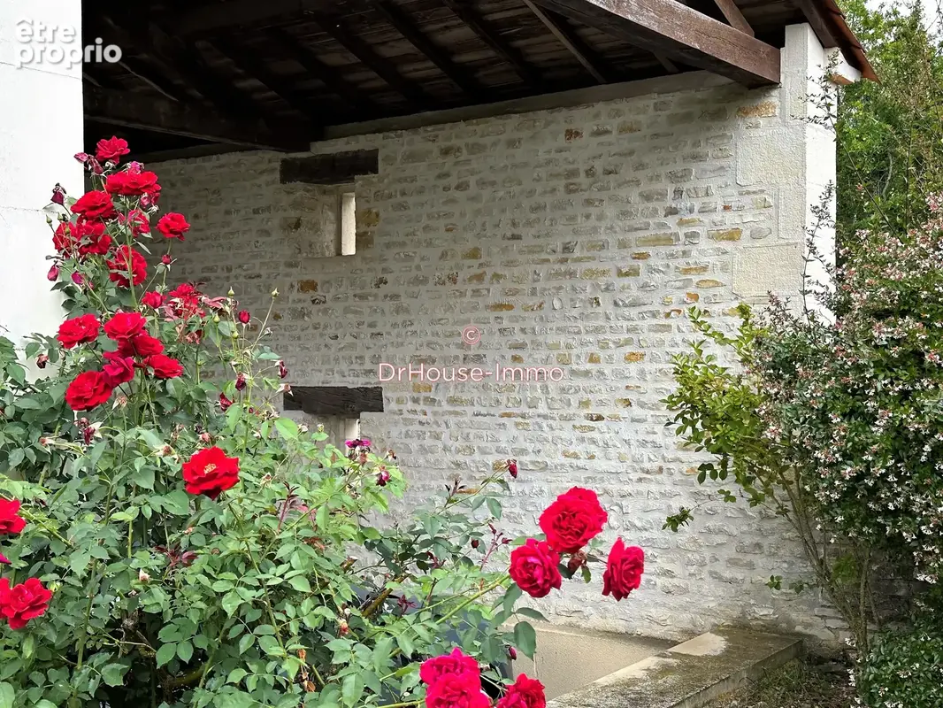 Maison 12 pièces 368 m² à vendre à Mansle (16230) - photo 12