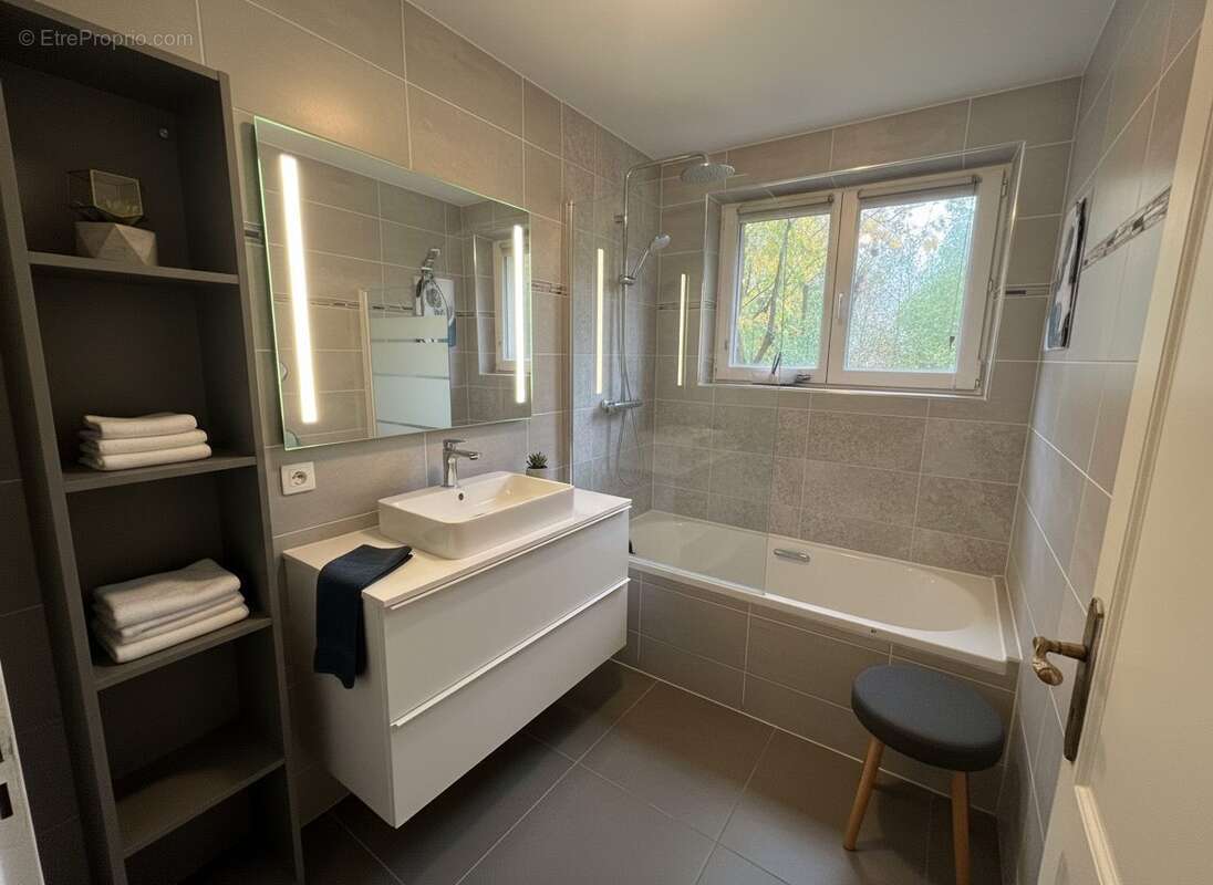 Maison 180 m² à Bouquemaison  - photo 3