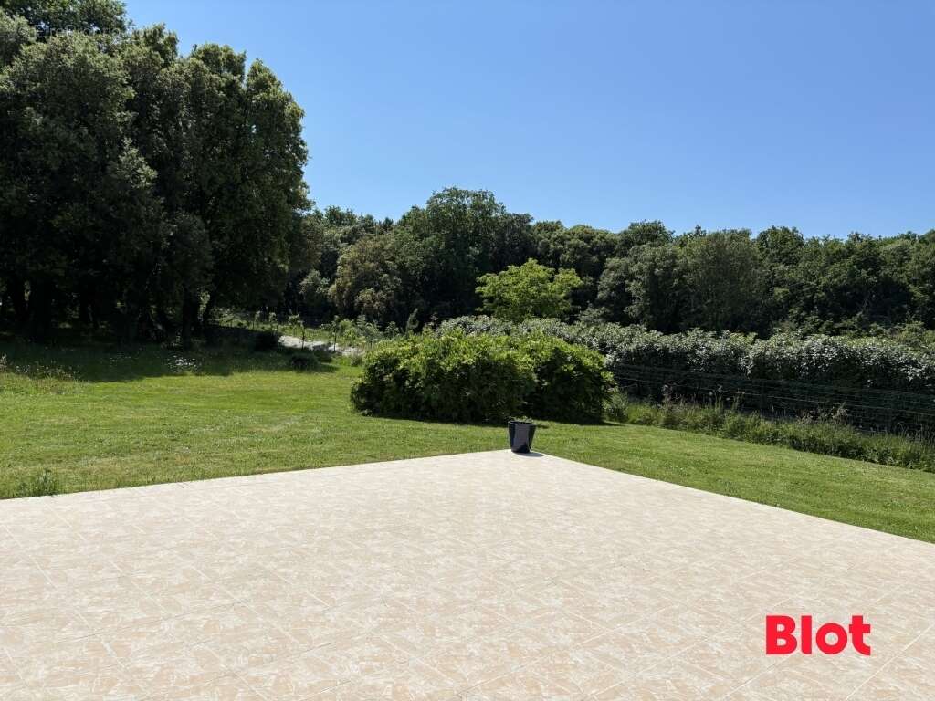 Maison à LA TURBALLE