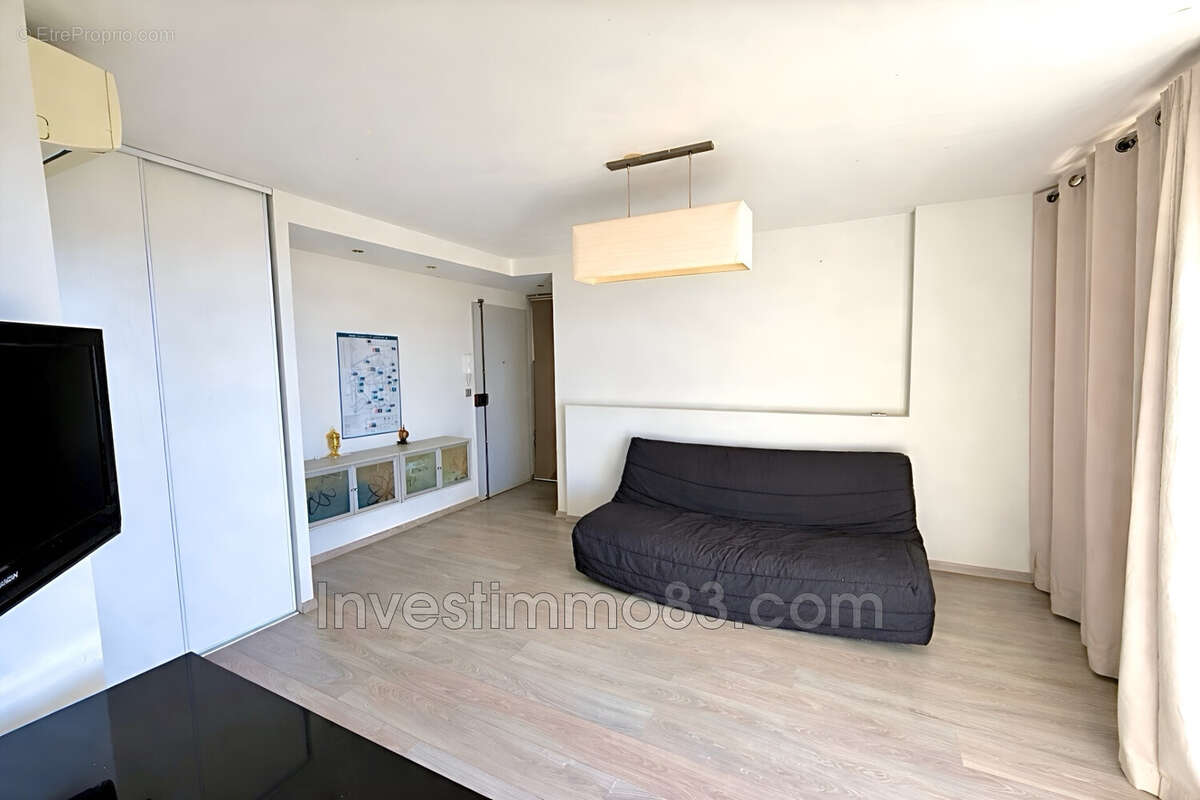 Appartement à MARSEILLE-9E