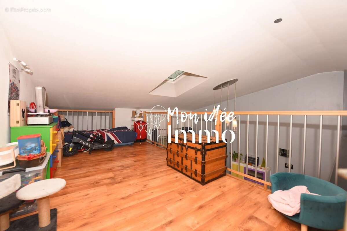 Maison à LE LANDREAU