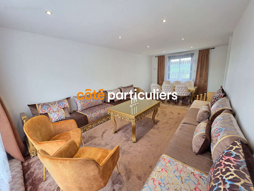 Maison à FONTAINE-LA-GAILLARDE