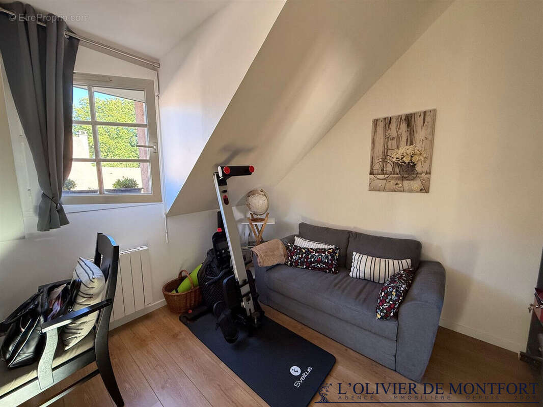 Maison à MONTFORT-L'AMAURY