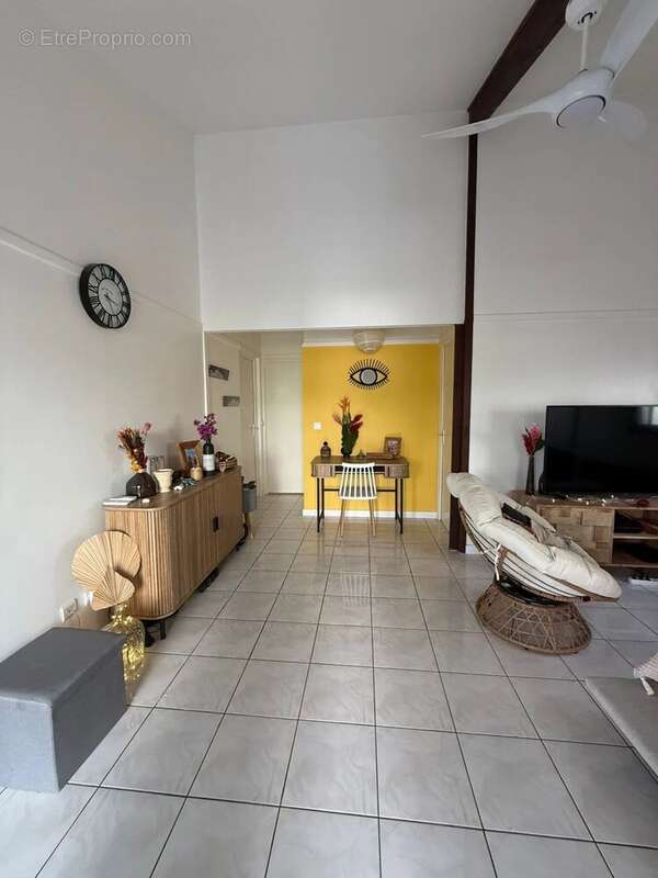 Maison à RIVIERE-SALEE