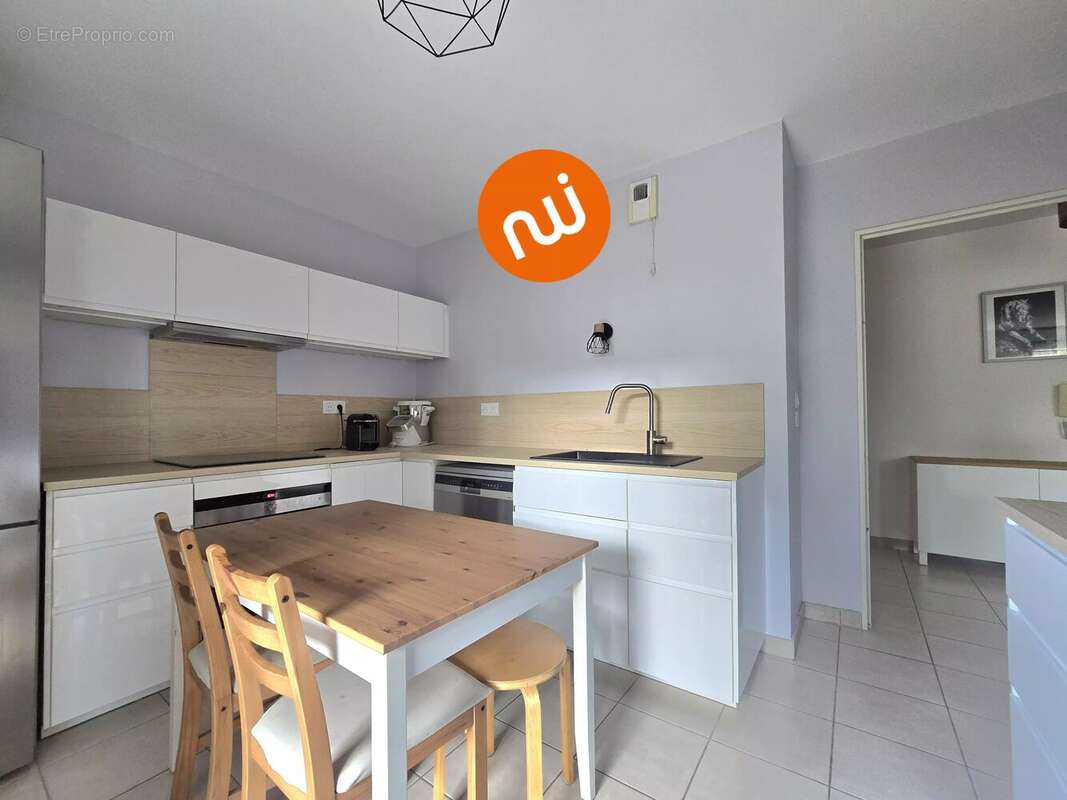 Appartement à TASSIN-LA-DEMI-LUNE