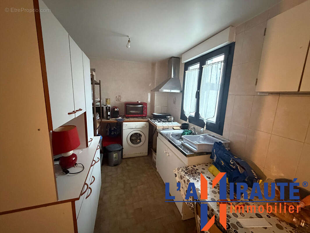 Appartement à SARTROUVILLE