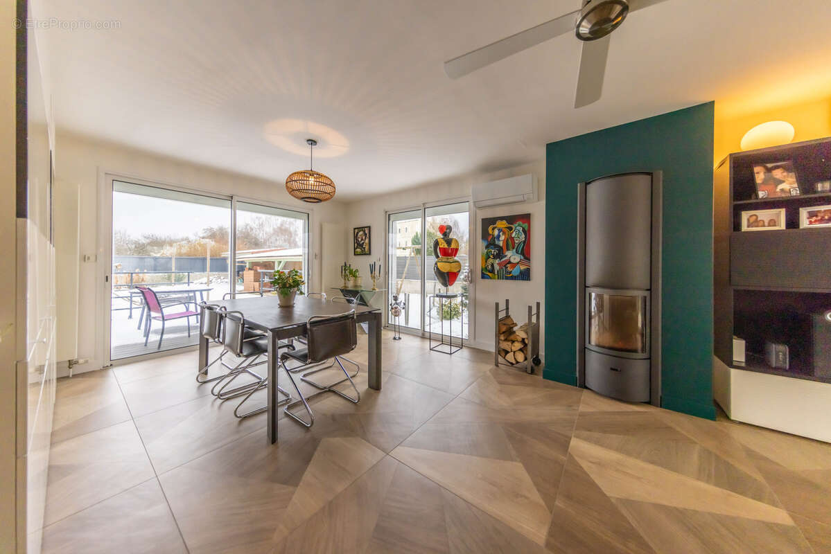 Maison à GONDREVILLE