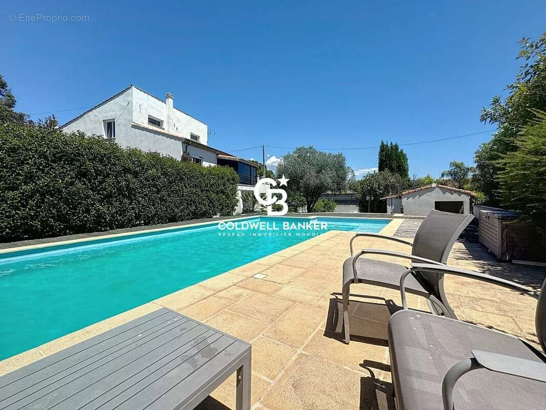 Maison à PUGET-SUR-ARGENS