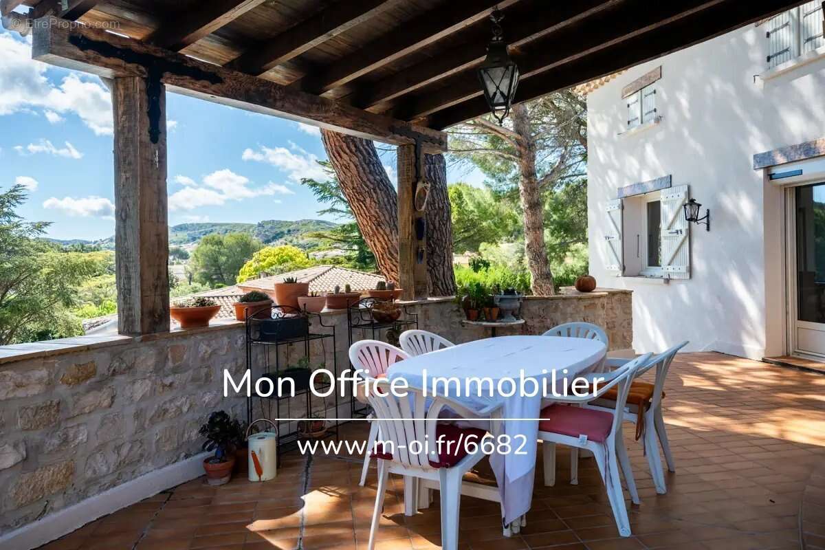 Maison à ENSUES-LA-REDONNE